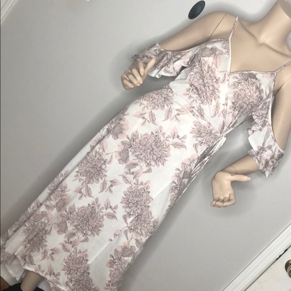 Ivory Print Dress - Picture 12 of 16